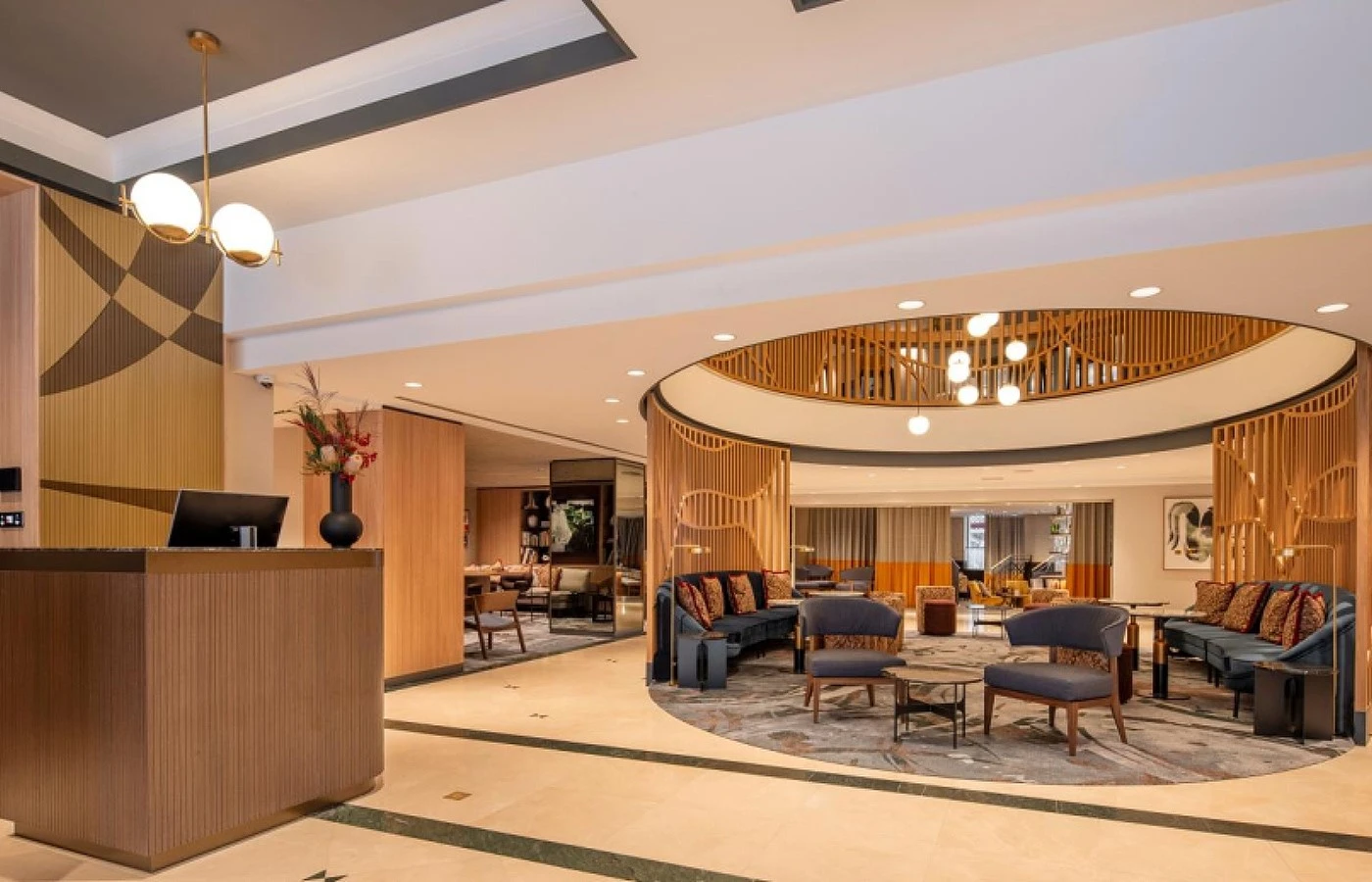Hotel Curved Reception Desk-From Wooden Warmth to Modern Metal Hotel Curved Reception Desk-From Wooden Warmth to Modern Metal